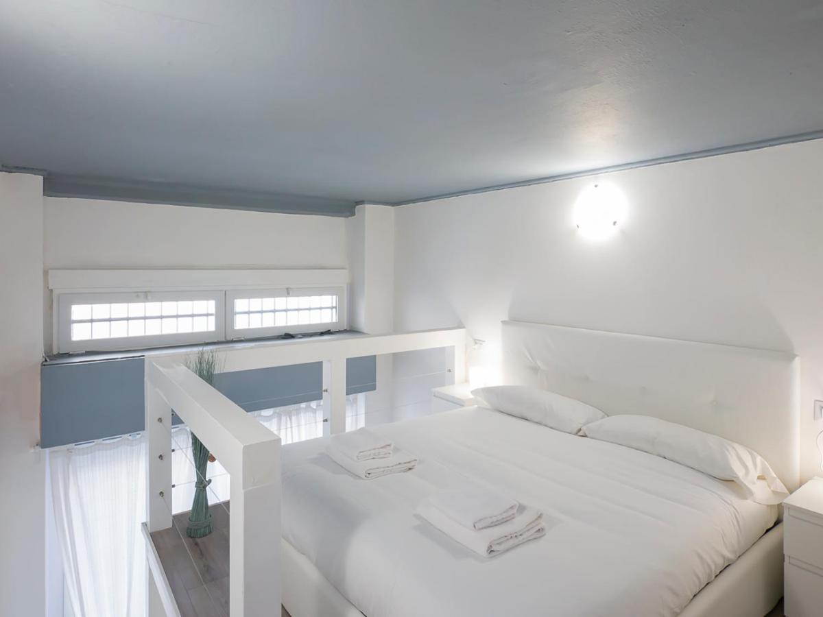 I Host Apartment - Neera 22 มิลาน ภายนอก รูปภาพ